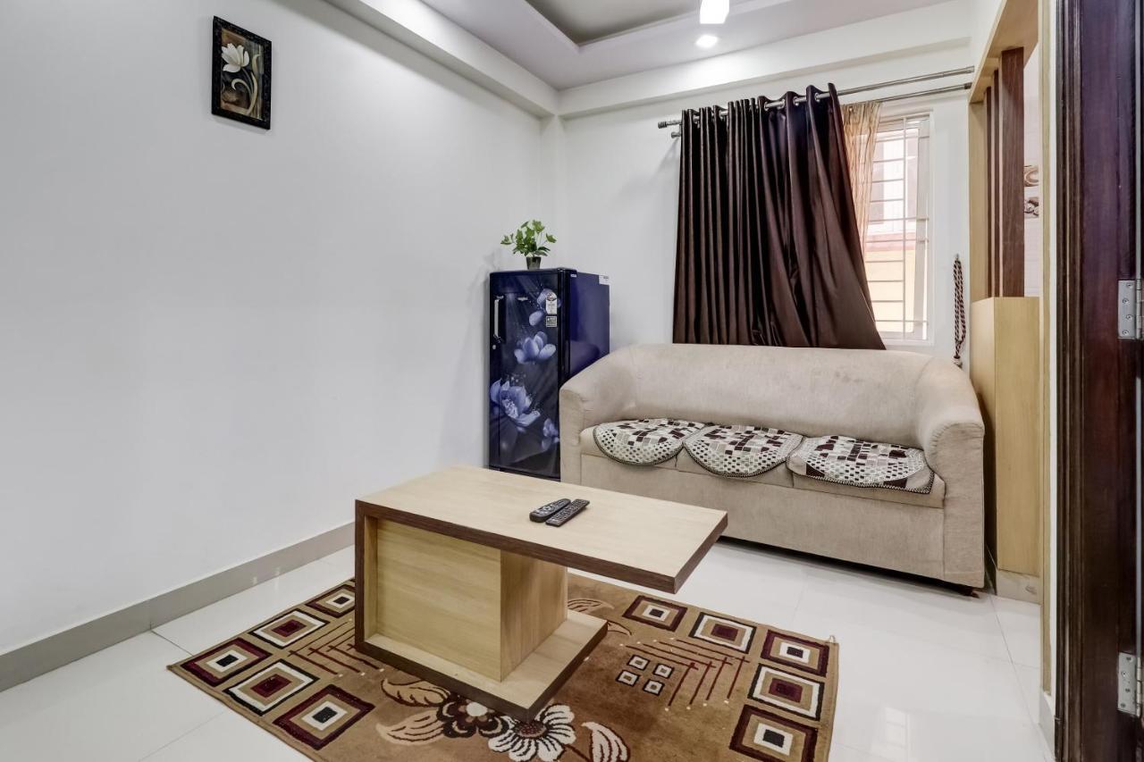 Oyo 81895 Nr Homes Bangalore Exterior photo